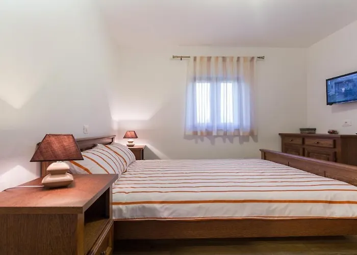 Elida By Gostinjska kuća 4*